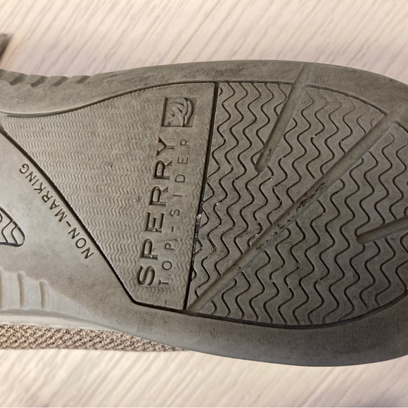 Sperry Top-Sider Women's Angelfish Sparkle Suede 2-Eye Boat Shoe- size 8 1/2 - Picture 8 of 12